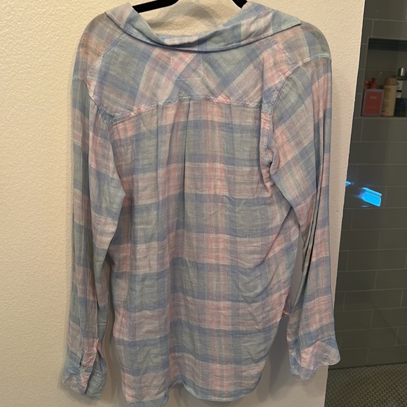 Button Down Rails - Picture 2 of 2